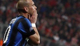 Sneijder vendarle na Old Trafford, Berba v PSG?