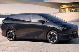 Potrjeno: kitajski mikavni enoprostorec že letos tudi v Sloveniji #foto