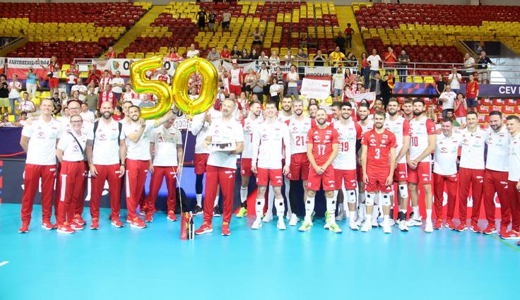Selektor Poljakov Nikola Grbić je videl ekspresno zmago varovancev. | Foto: CEV