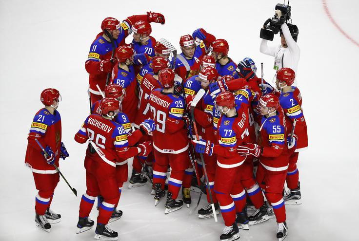 Rusi so prvenstvo začeli z zmago proti Švedom. | Foto: Reuters