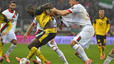 Bayern ugnal še Bayer, Köln napolnil mrežo HSV