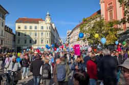 Na ljubljanskih ulicah nasprotniki in zagovorniki