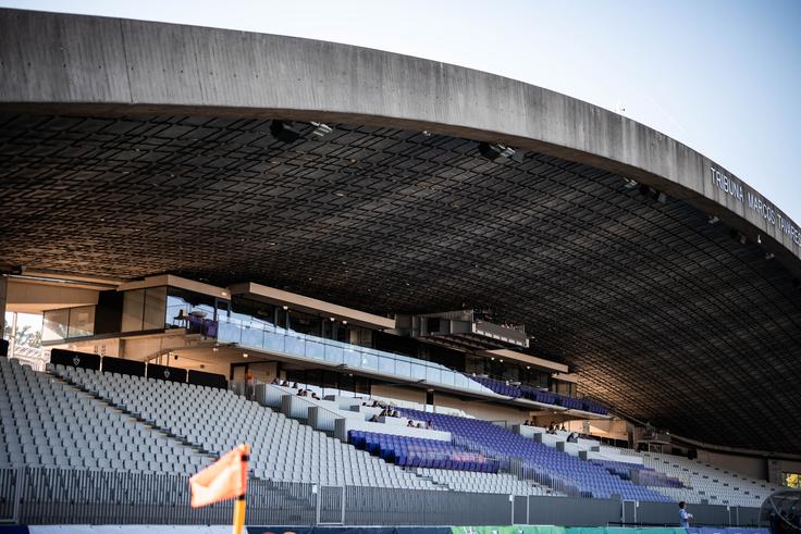 Tribune Ljudskega vrta so samevale. | Foto: Jure Banfi