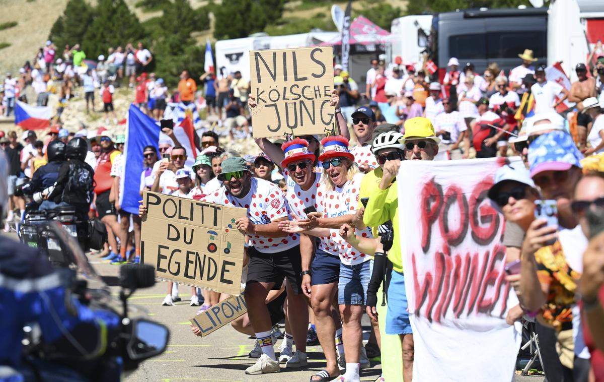 Dirka po Franciji, navijači | Po ocenah se ob trasi Toura vsako leto zbere kar 12 milijonov navijačev. Bi jim morali zaračunati vstopnino? | Foto Guliverimage