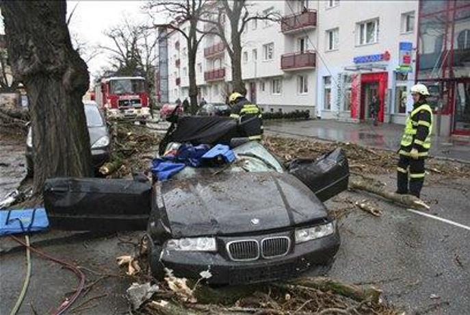 Emma pustošila po srednji Evropi