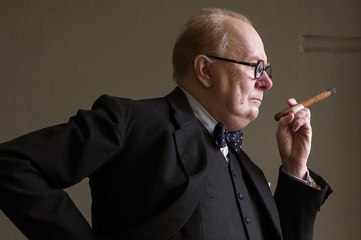 Gary Oldman kot Winston Churchill | Foto: IMDb