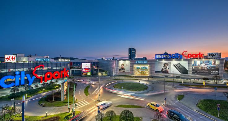 Citypark je največje nakupovalno središče v Sloveniji. | Foto: Robert Krumpak