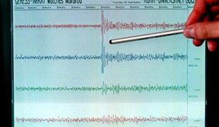 V Postojni opazujejo potresno dogajanje
