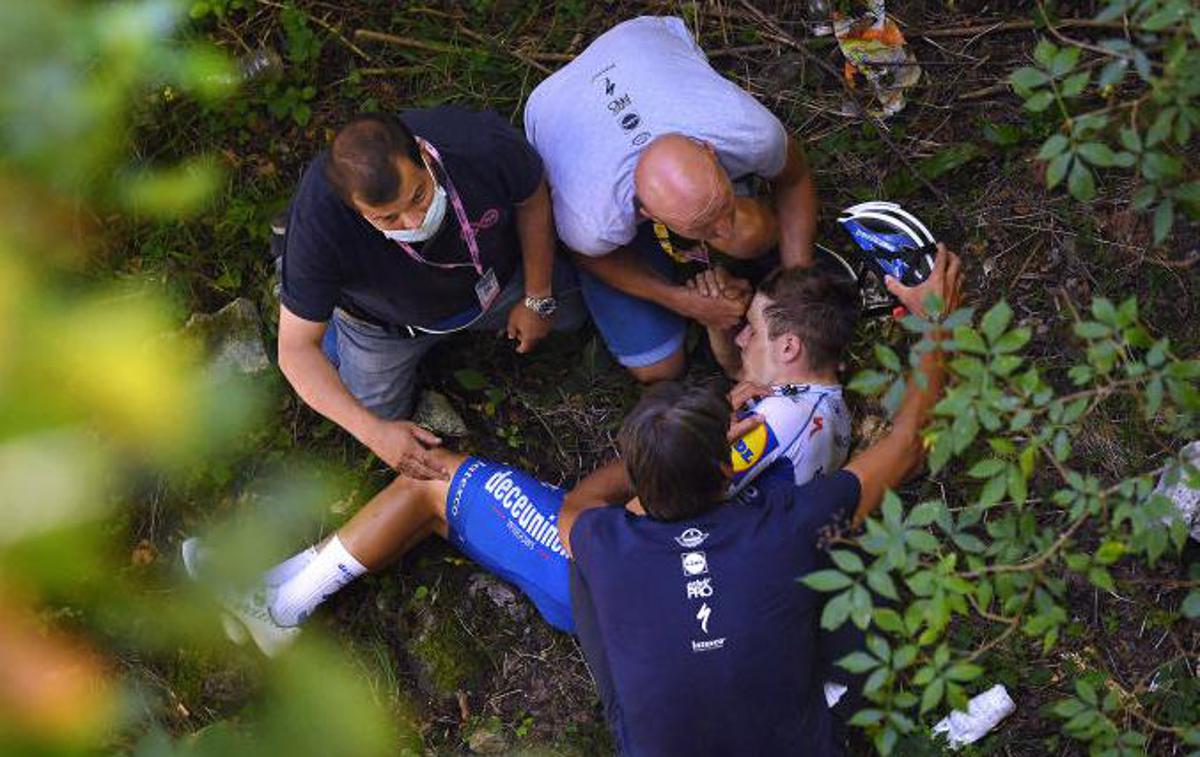Remco Evenepoel | Belgijski kolesar Remco Evenepoel še vedno čaka na opravičilo Mednarodne kolesarske zveze, ki je po lanskem padcu na Dirki po Lombardiji zoper njega uvedla posebno preiskavo.  | Foto Getty Images