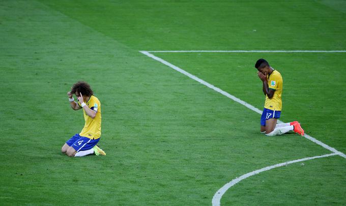 Potolčeni Brazilci niso mogli verjeti, kaj se jim je zgodilo.
 | Foto: Reuters