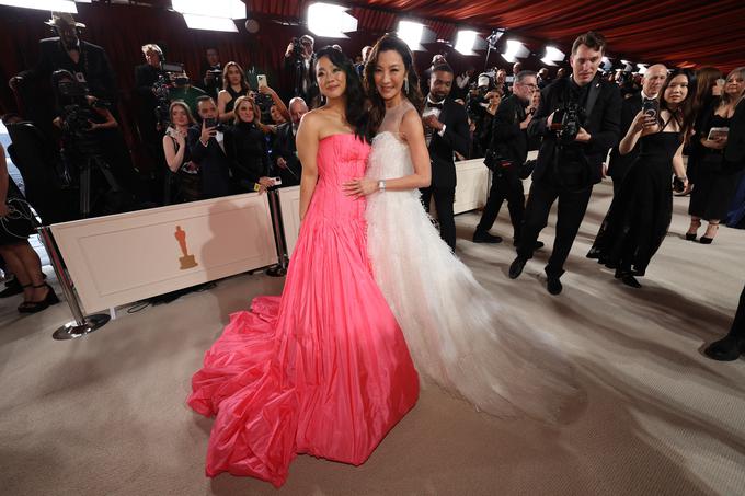 Stephanie Hsu in Michelle Yeoh | Foto: Reuters