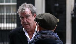 Zakaj je BBC suspendiral Jeremyja Clarksona in ustavil Top Gear? (video)
