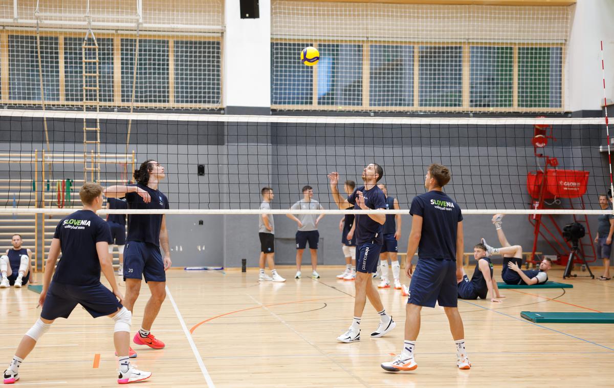 slovenska odbojkarska reprezentanca | Slovenski odbojkarji so začeli priprave na septembrsko svetovno prvenstvo, ko bodo na Filipinih branili četrto mesto. | Foto Aleš Fevžer