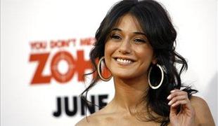 Emmanuelle Chriqui je najbolj zaželena ženska leta 2010