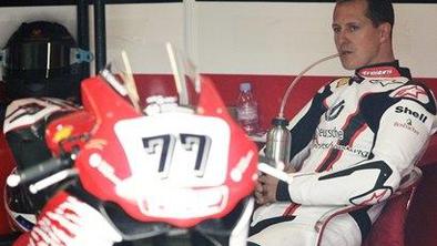 Michael Schumacher 2009 v superbikeu?