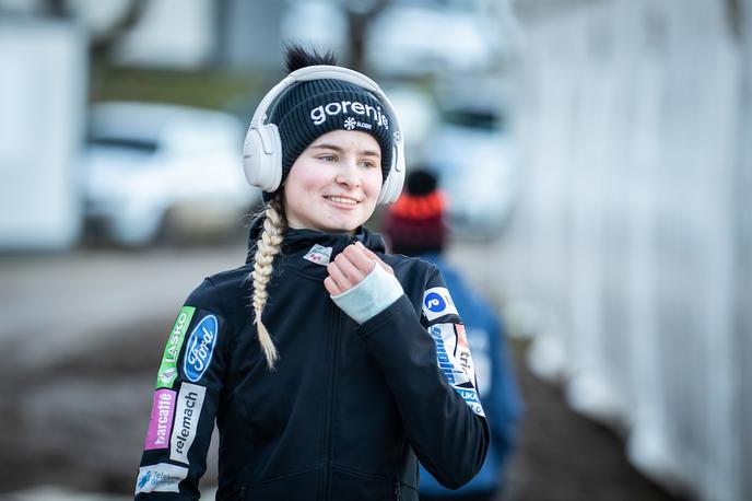 Nika Križnar | Nika Križnar bo prvo ime slovenske ženske skakalne reprezentance na Japonskem, kjer se nadaljuje svetovni pokal. | Foto Guliverimage
