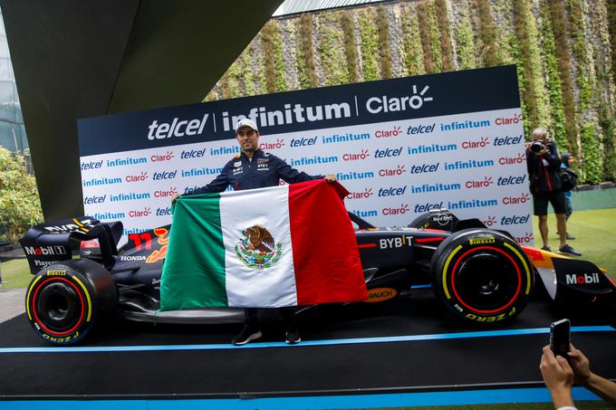 Sergio Perez je letos dobil dve dirki, a nazadnje na četrti veliki nagradi sezone v Azerbajdžanu. Nato so sledila razočaranja. Doma želi to popraviti. Na prejšnjih dveh dirkah v Ciudadu de Mexicu je bil obakrat tretji. | Foto: Reuters