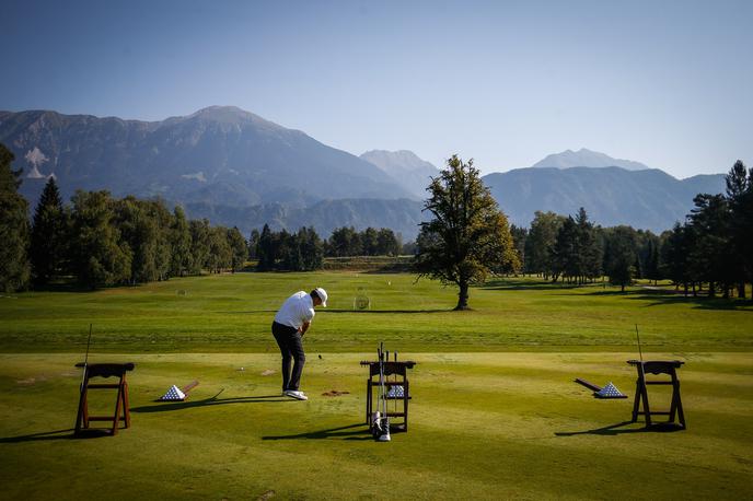 Golf igrišče | Po podatkih turističnih agencij golfski turisti na potovanjih porabijo štirikrat več kot običajni turisti, okoli 200 evrov na dan.  | Foto STA