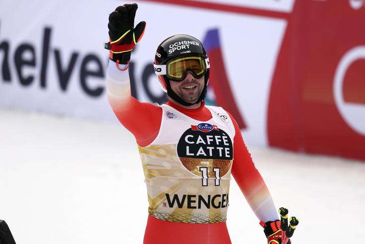 Eden najboljših smukačev zadnjih let Beat Feuz je zadnjo tekmo odkljukal januarja. | Foto: AP / Guliverimage