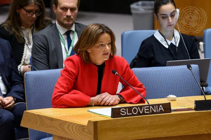 Slovenija še nikoli doslej ni sama sprejela sankcij, ampak vedno v okviru EU ali ZN, pojasnjujejo na zunanjem ministrstvu. | Foto: omrežje X/necenzurirano.si