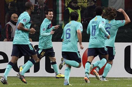 Spektakel Barceloni, Arsenal napredoval
