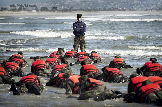 navy seal | Potapljači in vojaki elitne enote ameriške mornarice, imenovane Navy SEAL, so vajeni strogih treningov in discipline, ki jim ostane za vse življenje. | Foto Getty Images