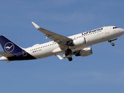 Lufthansa odpovedala več sto letov, prizadeto tudi ljubljansko letališče