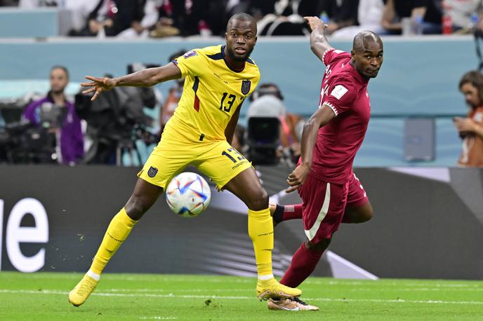 Katar : Ekvador, Enner Valencia | Na uvodni tekmi 22. svetovnega prvenstva so Ekvadorci z 2:0 premagali Katar. | Foto Guliverimage