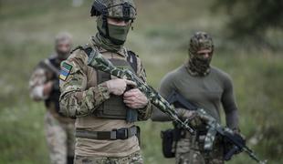 Čečenski borec v Ukrajini: "Samo pridejo in uničijo vsakogar, ki bi lahko nasprotoval njihovi moči."