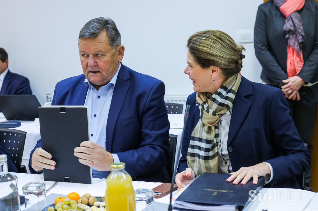 vlada, obisk, Zasavje