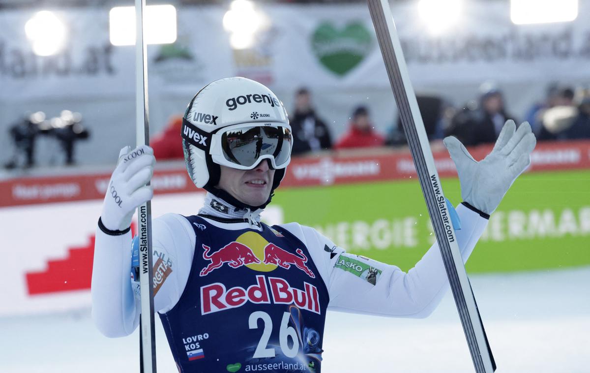 Lovro Kos | Lovro Kos je skočil do druge zmage v tej sezoni in se je v skupnem seštevku svetovnega pokala povzpel na peto mesto. | Foto Reuters