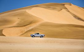 Toyota hilux Namibia - vožnja po sipinah - fotogalerija