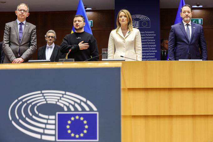 Evropskemu parlamentu se je ukrajinski predsednik danes zahvalil za obsodbo vojne v Ukrajini kmalu po začetku invazije in zavzemanje za to, da njegova država postane kandidatka za članstvo v EU. | Foto: Reuters