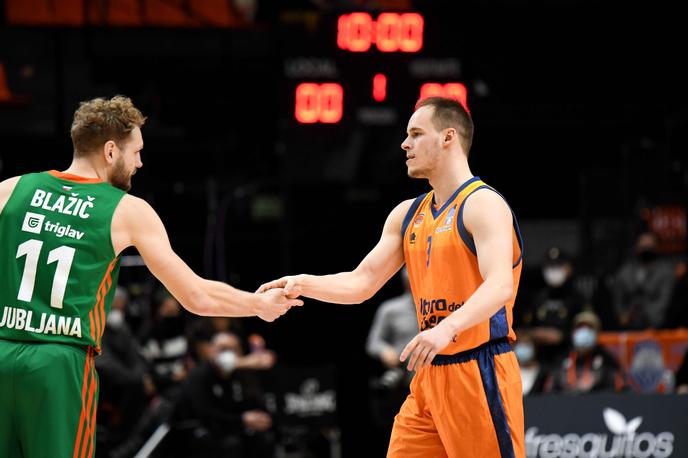 Cedevita Olimpija : Valencia, Klemen Prepelič, Jaka Blažič | Jaka Blažič je dobil obračun proti Klemnu Prepeliču. | Foto KK Cedevita Olimpija/Tine Ružič