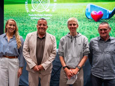 Tadej Pogačar in Joc Pečečnik združila moči za dobrodelne namene