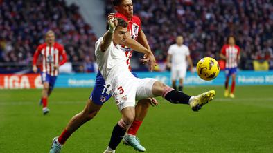 Oblak in Atleti na praznike z zmago in minus 7