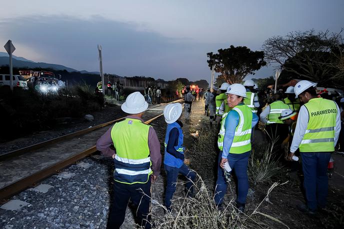 Železnika nesreča Mehika | Sprožena je bila preiskava nesreče. | Foto Reuters