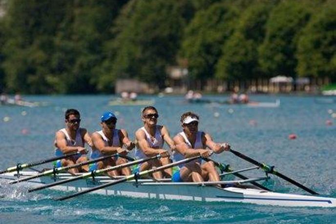 V München tri posadke