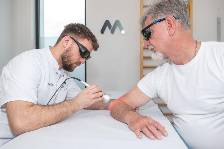 Medicofit_fizioterapija in kineziologija_laser | Foto: Medicofit