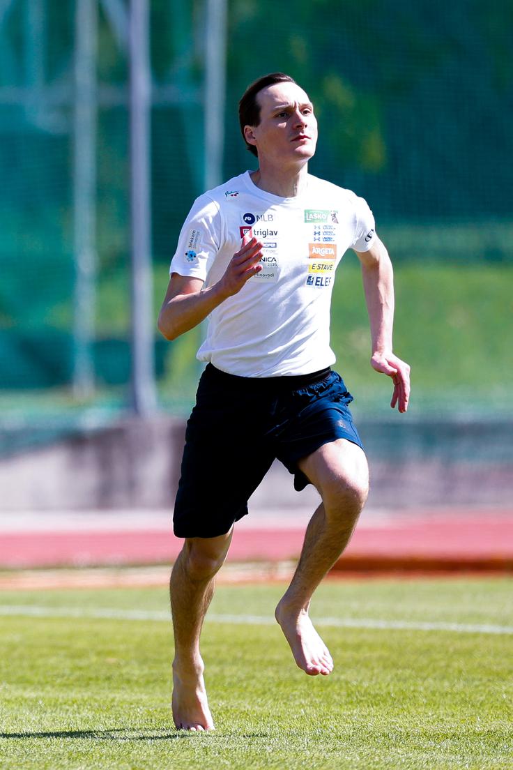 "Rezerve se začnejo že tu na stadionu, pri vsaki vaji, pri vsaki malenkosti, da si pozoren, kako jo izvajaš." | Foto: Aleš Fevžer