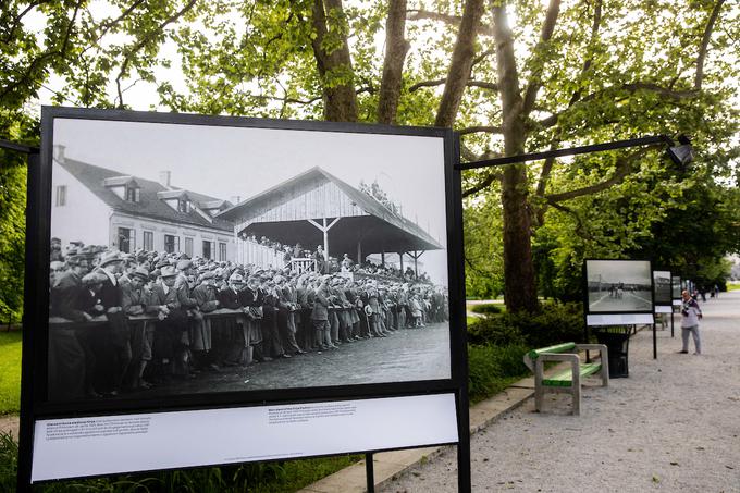 Prva nogometna tekma, ki jo je neposredno prenašal Radio Ljubljana, s strehe tribune se je javljal reporter Mirko Pevalek - Inke, se je odigrala 28. aprila 1929. Na stadionu Ilirije ob Celovški cesti je potekal derbi slovenskega prvenstva med domačo ekipo in Primorjem, ki je bil boljši. Črno-beli so premagali zeleno-bele s 4:1 in si na široko odprli vrata do drugega zaporednega naslova. Dva zadetka je prispeval Adolf Erman, najboljši strelec tekmovanja. Ljubljanska kluba sta se leta 1936 zaradi slabega finančnega stanja in skromnih rezultatov združila, nastal je SK Ljubljana. | Foto: Vid Ponikvar