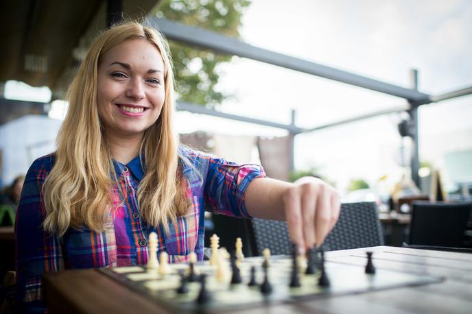 Laura Unuk | Laura Unuk je zmagala tudi v drugem krogu šahovskega evropskega prvenstva za ženske. | Foto Vid Ponikvar