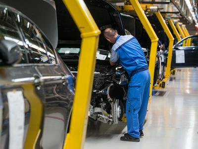 Tako v drugih državah cenijo zvestobo podjetju