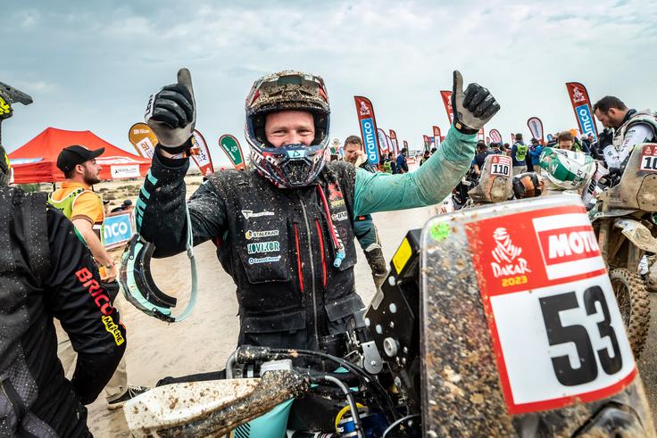 Toni Mulec v cilju Dakarja. | Foto: Rally Zone