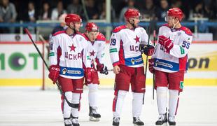 Muršakovi do rekordne zmage v zgodovini lige KHL – znesli so se nad Slovanom