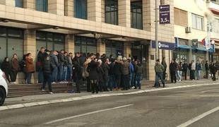 Banjaluka: v vrsti čakajo za dovoljenje za delo v Sloveniji