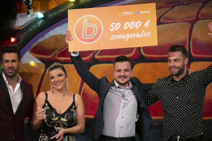 BAR oddaja v živo | Sandi je kot zmagovalec Bara domov odnesel nagrado v vrednosti 50 tisoč evrov. | Foto Bojan Puhek