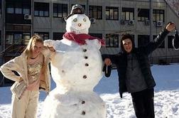 Koširja dvojke spremljajo še v hotelu, bo velik snežak Ravnjaku prinesel srečo?