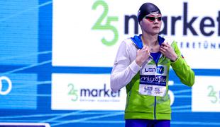 Uvodni dan evropskega prvenstva v bazen sedmerica Slovencev