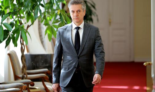 V službi za varovanje premierja Goloba izredni inšpekcijski nadzor